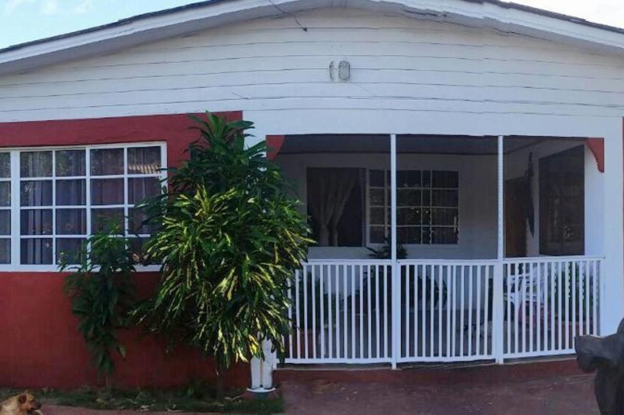 Andy's House San Andres (San Andres and Providencia Islands)